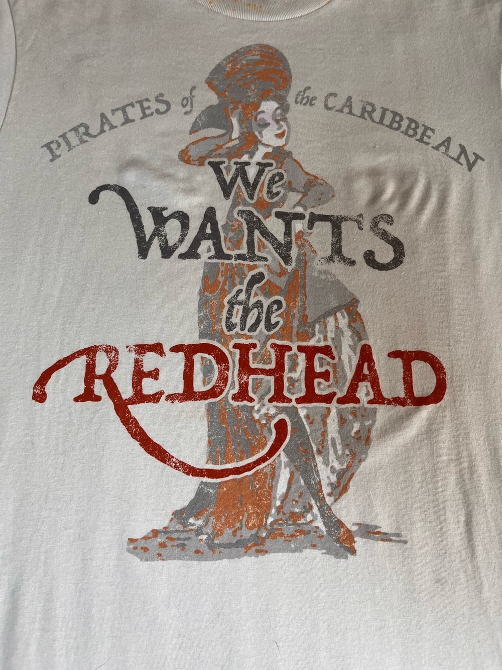 Disney Hanes Grey Graphic Pirates of the Caribbean Redhead T-Shirt Size Small - Picture 7 of 13